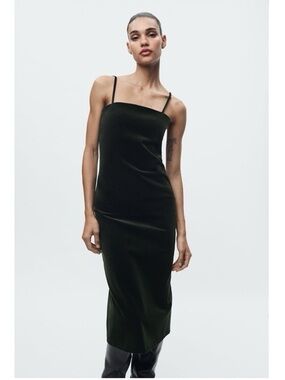 ZARA velvet midi dress. Large. Color EMERALD Green
